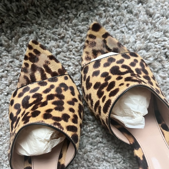 Gianvito Rossi Leopard Print Calf Hair Open Toe Mule (39) - Picture 11 of 12
